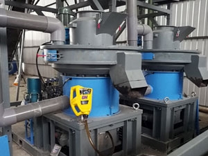 Indonesia 1-1.5 ton sawdust pelletizing production line case